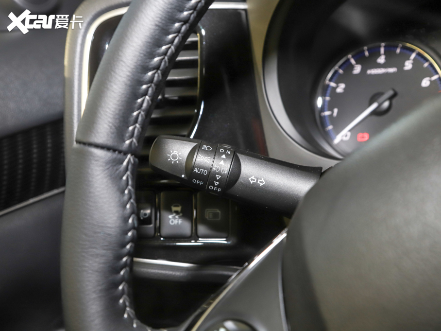 2021W{(ln) Ŀ 2.0L (q) 7