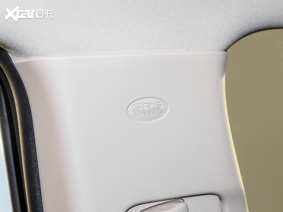 2021W{ Ŀ 2.0L (q) 7