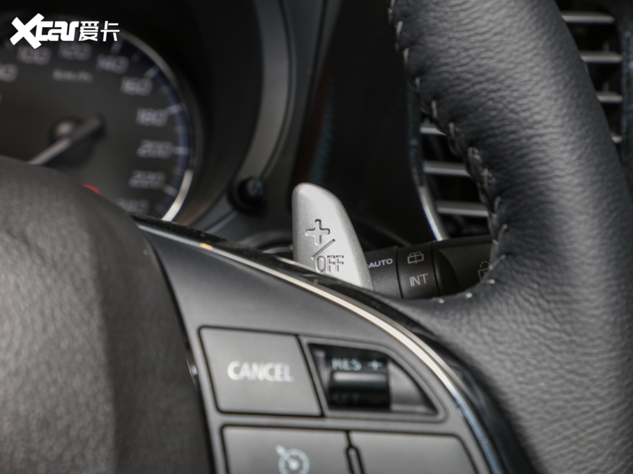 2021W{(ln) 2.4L (q)ׄӰ 5