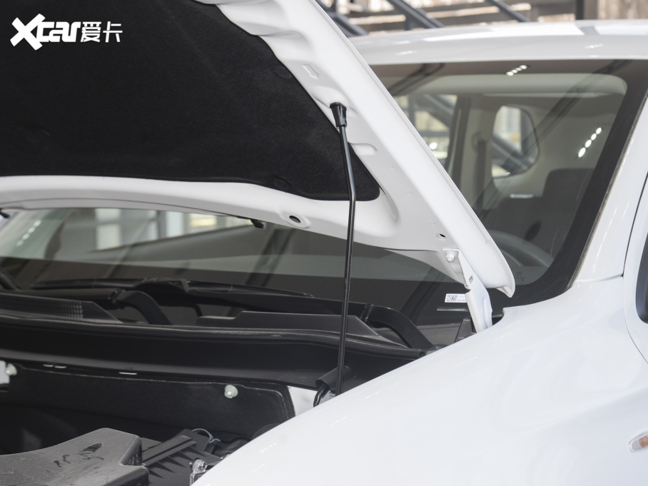 2021W{(ln) Ŀ 2.0L (q)а 5