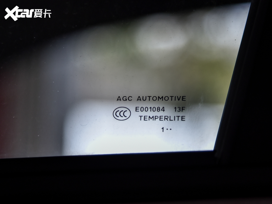 2021W{ Ŀ 2.0L 򌕳 5