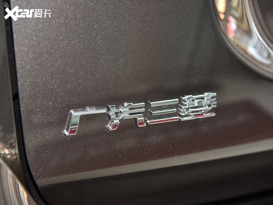 2021W{ Ŀ 2.0L (q) 5