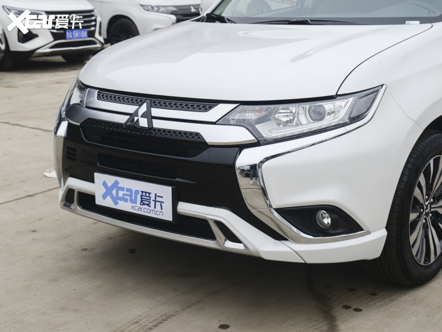 2021W{ Ŀ 2.0L 򌕳 5