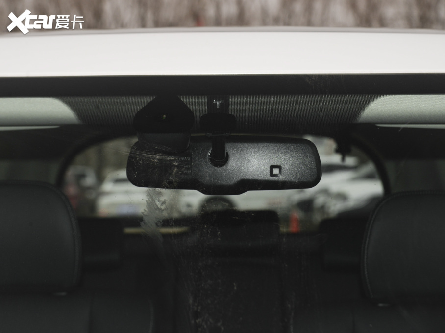 2021W{ Ŀ 2.0L 򌕳 5