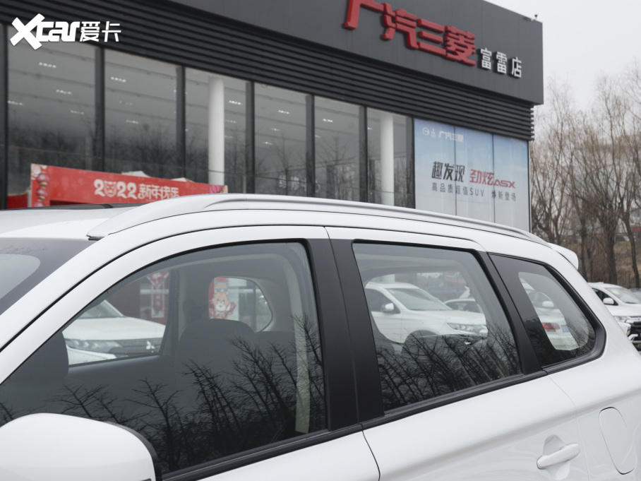 2021W{ Ŀ 2.0L 򌕳 5