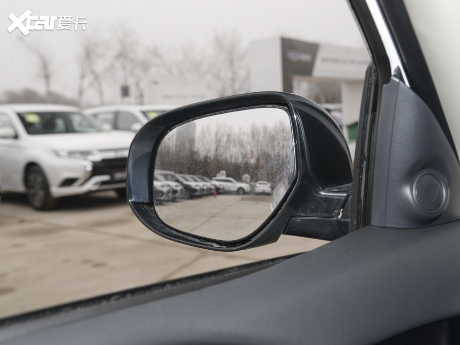 2021W{ Ŀ 2.0L 򌕳 5