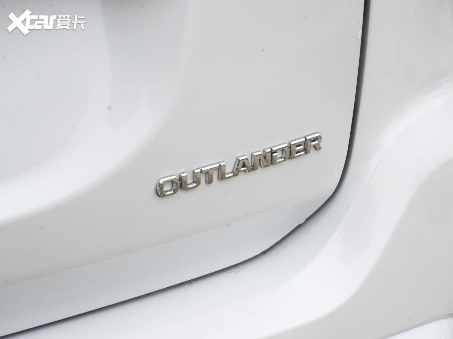 2021W{ Ŀ 2.0L 򌕳 5