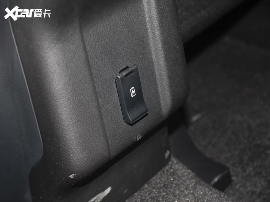 2021W{ Ŀ 2.0L 򌕳 5