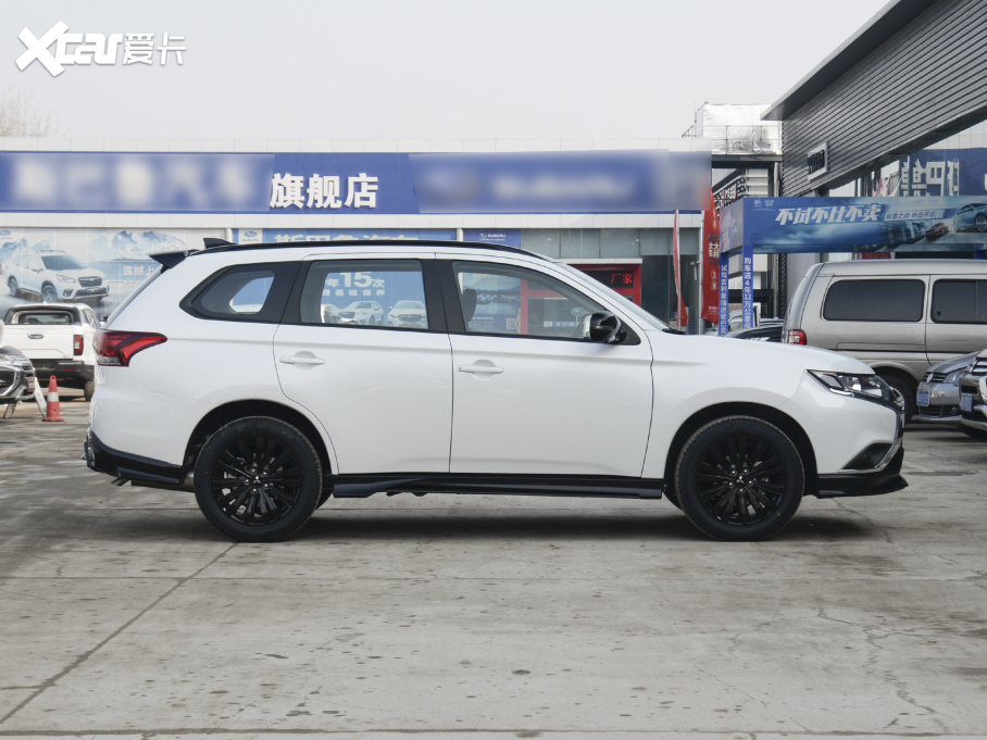 2021��W�{�� 2.0L ����ׄӰ� 5��