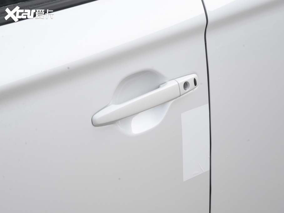 2021W{(ln) 2.0L (q)ׄӰ 5