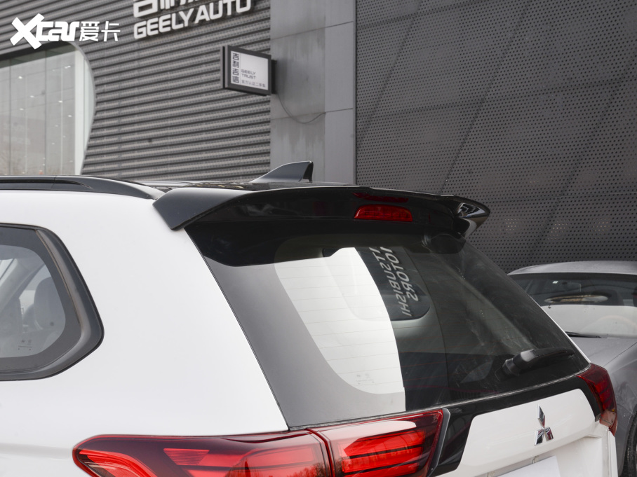 2021W{ 2.0L (q)ׄӰ 5