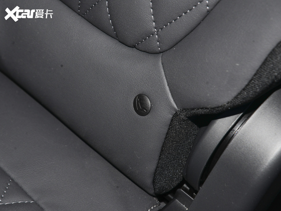 2021W{ 2.0L (q)ׄӰ 5