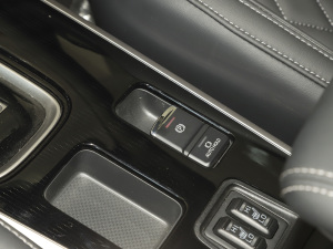 20212.0L 򌕳 5 v܇Ƅ