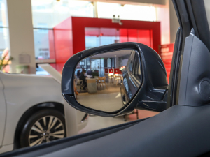 2021Ŀ 2.0L 򌕳 7 ^