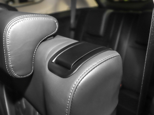 2021Ŀ 2.0L 򌕳 7 g