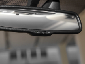 2021Ŀ 2.0L 򌕳 7 п؅^