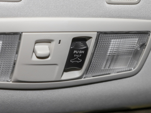 2021Ŀ 2.0L 򌕳 7 п؅^