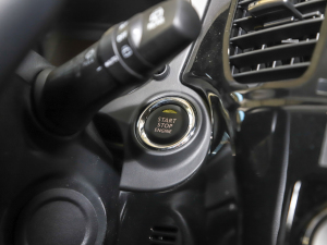 2021Ŀ 2.0L 򌕳 7 п؅^