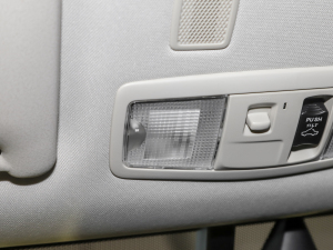 2021Ŀ 2.0L 򌕳 7 п؅^