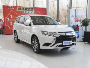 2021Ŀ 2.0L 򌕳а 5 ǰ45