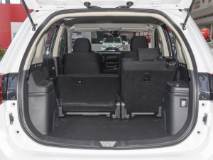 2021Ŀ 2.0L 򌕳а 5 g