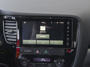 2021Ŀ 2.0L 򌕳а 5 п؅^