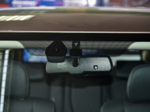 2021Ŀ 2.0L 򌕳 5 ^