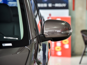 2021Ŀ 2.0L 򌕳 5 ^