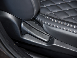 2021Ŀ 2.0L 򌕳 5 g