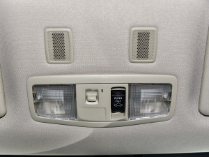 2021Ŀ 2.0L 򌕳 5 п؅^