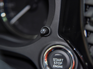 2021Ŀ 2.0L 򌕳 5 п؅^