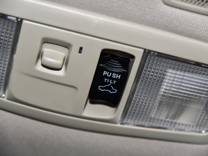 2021Ŀ 2.0L 򌕳 5 п؅^