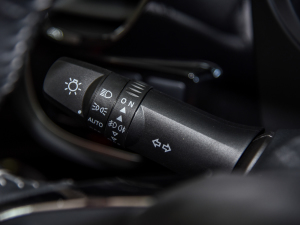 2021Ŀ 2.0L (q) 5 п؅^(q)