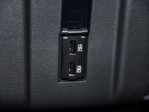 2021Ŀ 2.0L (q) 5 п؅^(q)