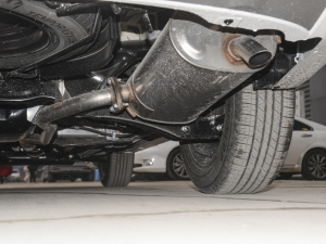 2021Ŀ 2.0L (q) 5 (x)(ji)^