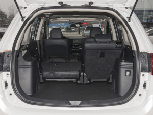 2021款改款 2.0L 两驱畅享版 5座 空间座椅