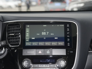 2021Ŀ 2.0L 򌕳 5 п؅^