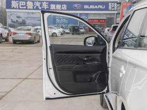 2021款改款 2.0L 两驱畅享版 5座 驾驶位车门