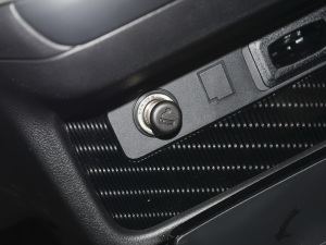 2021Ŀ 2.0L 򌕳 5 п؅^