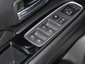 20212.0L ׄӰ 5 п؅^