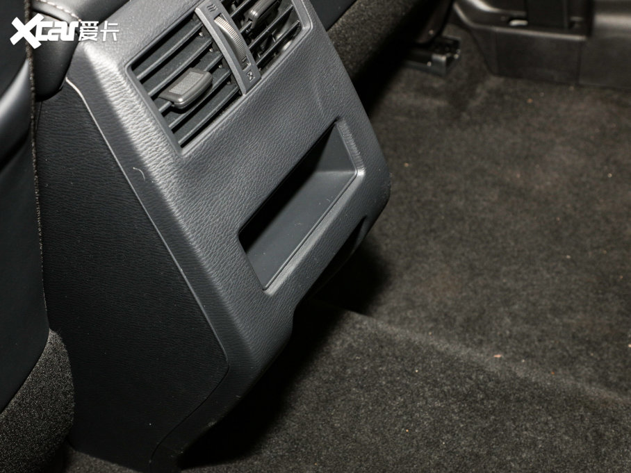 2023W{ 1.5T CVT׿Խ 5