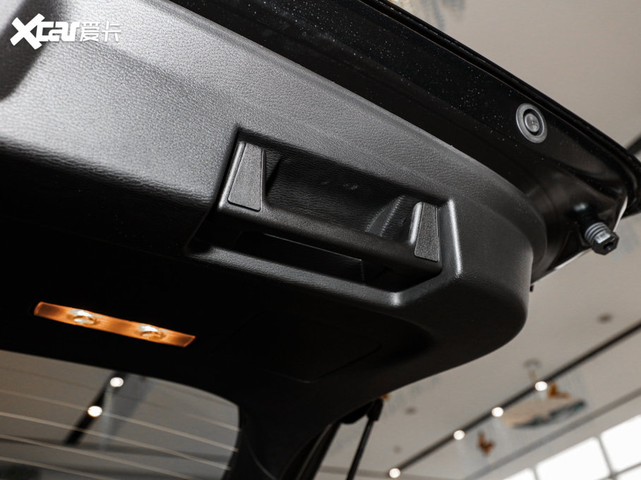 2023��W�{�� 1.5T CVT���׿Խ�� 5��