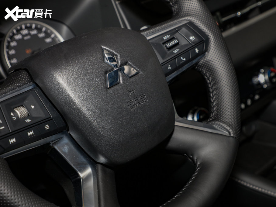 2023W{ 1.5T CVT׿Խ 5