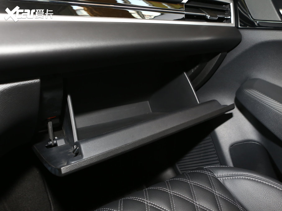 2023W{(ln) 1.5T CVT(q)ҫ 7