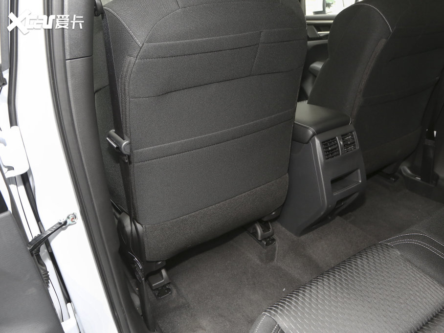 2023W{ 1.5T CVT׿Խ 5