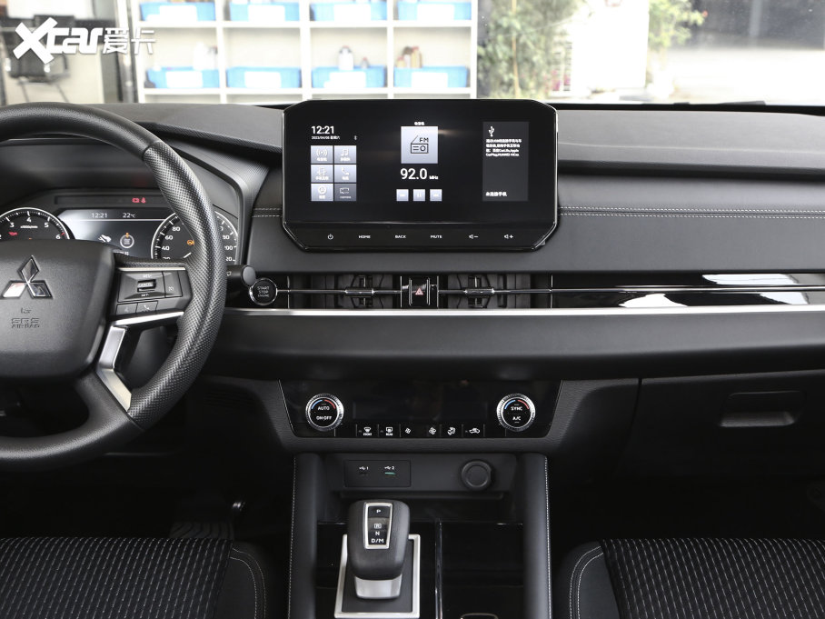 2023W{ 1.5T CVT׿Խ 5