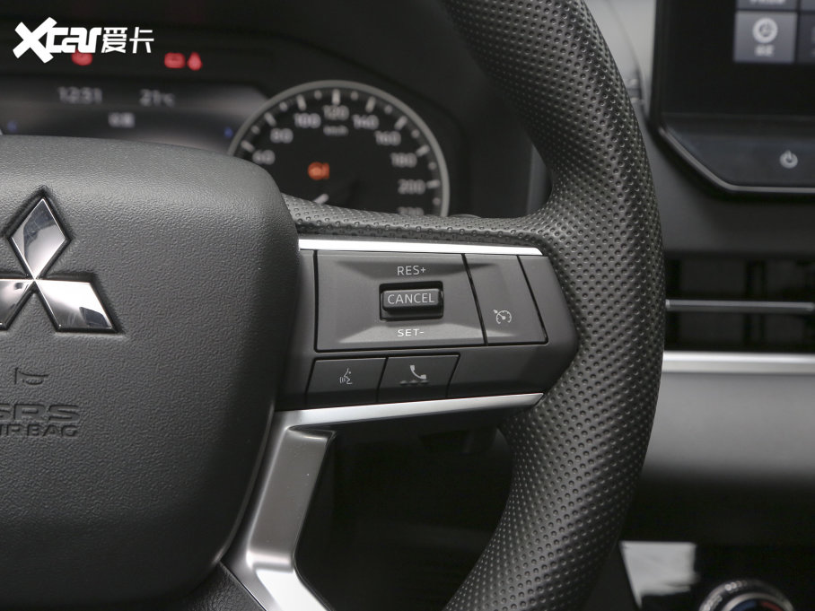 2023W{ 1.5T CVT׿Խ 5