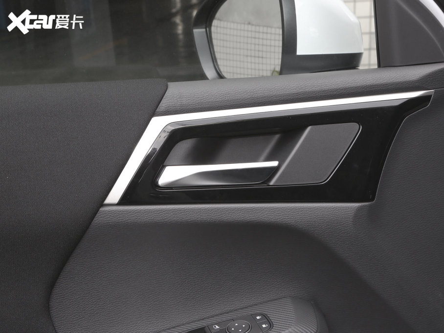 2023W{ 1.5T CVT׿Խ 5