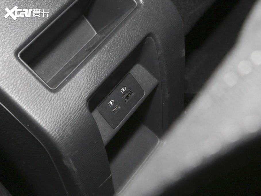 2023W{ 1.5T CVT׿Խ 5