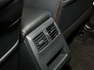 20231.5T CVT(q)׿Խ 5 п؅^(q)